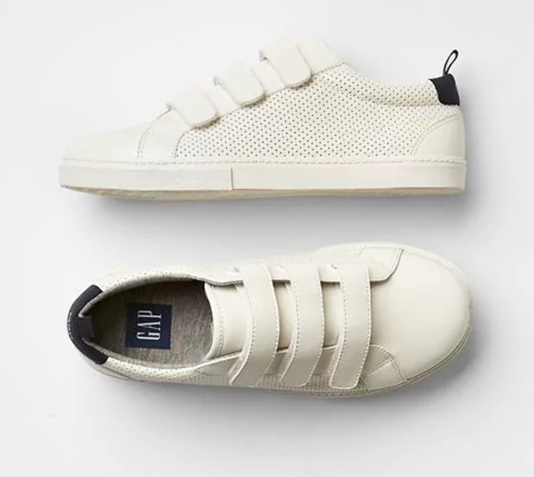 Perforated classic trainers