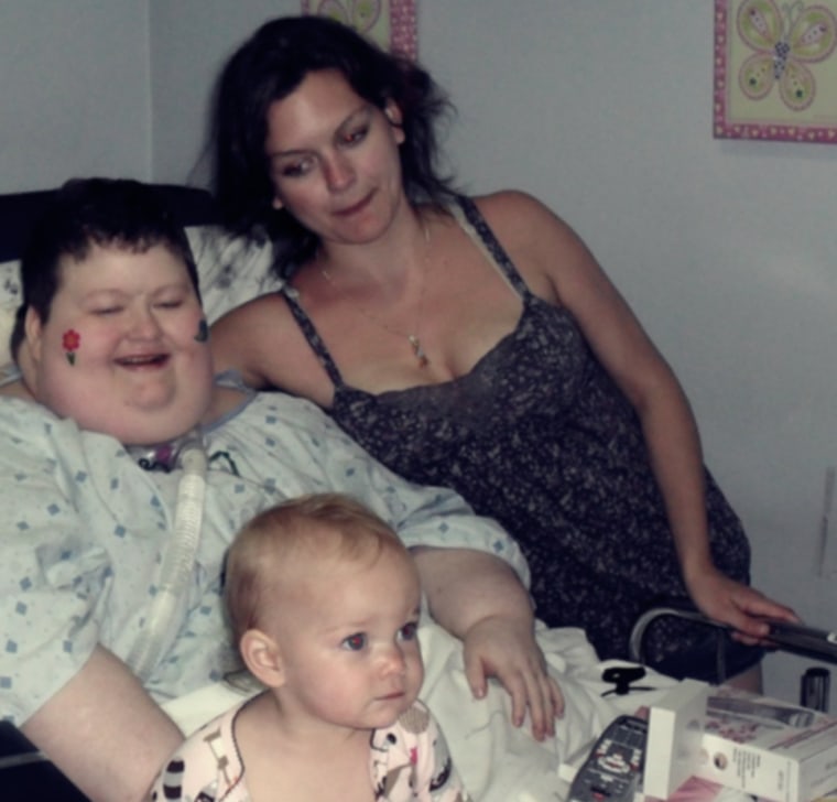 Katie Ryan with her sister Sarah, and daughter Ava, before Sarah died in 2011.