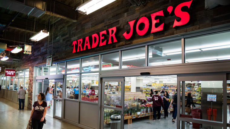 Shoppers Inside City Point And Dekalb Market Hall Ahead Of Consumer Comfort