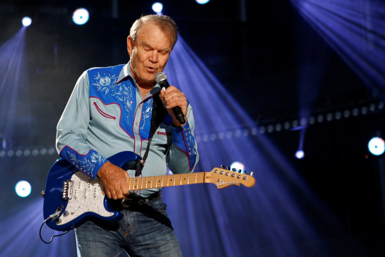 Image: Glen Campbell performs during CMA Music Festival in Nashville
