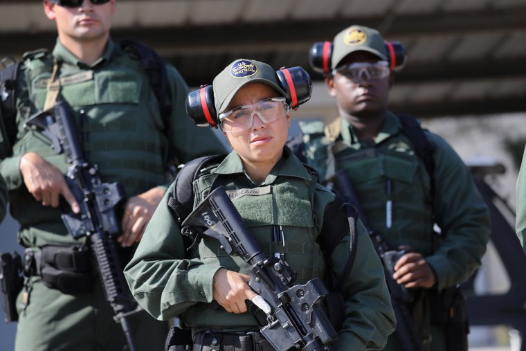Image: New Agents Train At US Border Patrol Academy In New Mexico