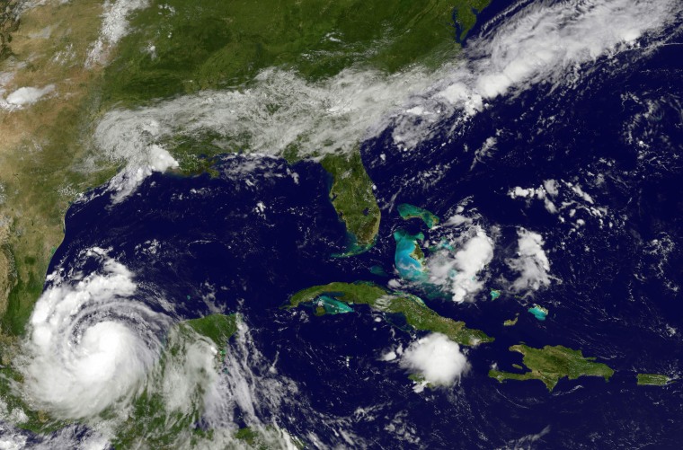 Image: storm activity on Mexico's eastern coastline