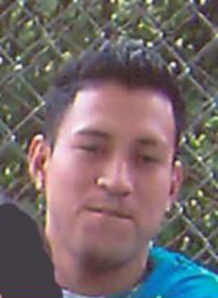 Image: FBI Most Wanted Fugitive Walter Yovany Gomez