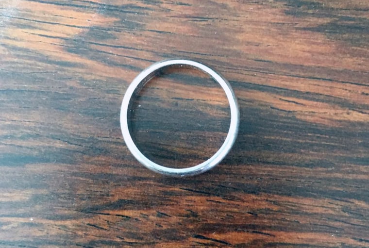 Divorce sale wedding ring