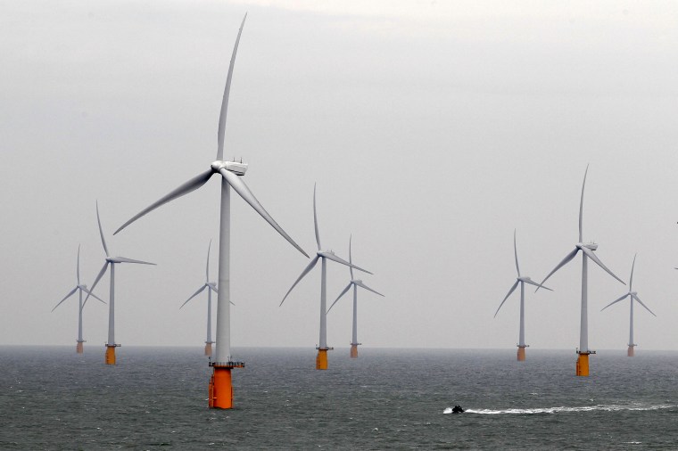 Image: Wind Farm off the Kent Coast in Southern England