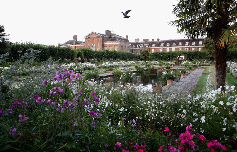 Diana Memorial Garden At Kensington Palace