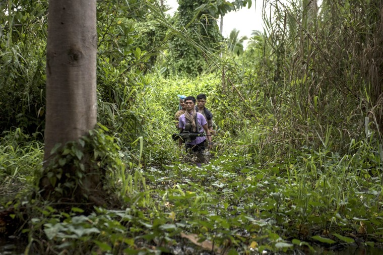 Image: Muslim Rebels Battle Against ISIS Freedom Fighters In Mindanao