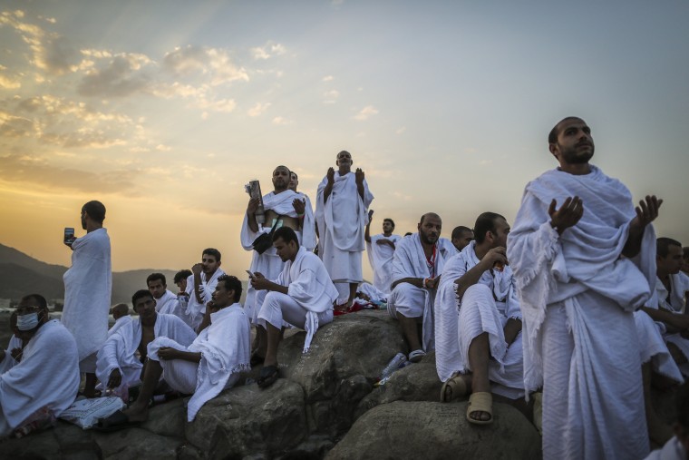Image: Muslim worshippers pray during the Hajj pilgrimage on the Mount Arafat