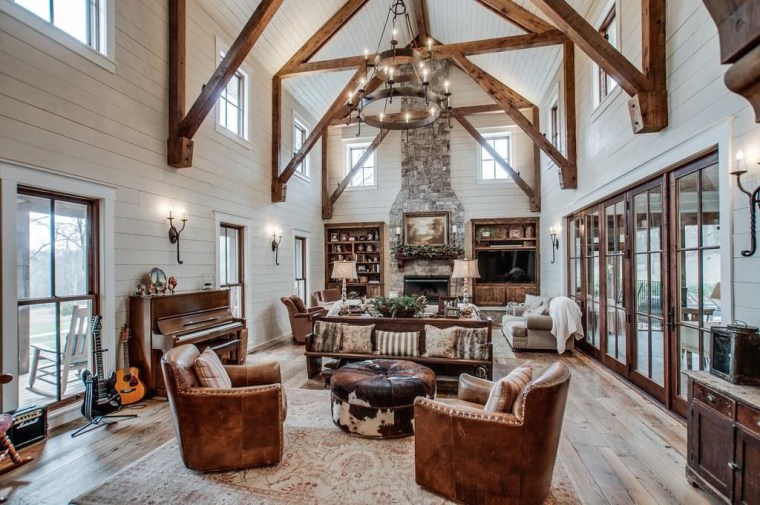 Miley Cyrus' Tennessee home is gorgeous