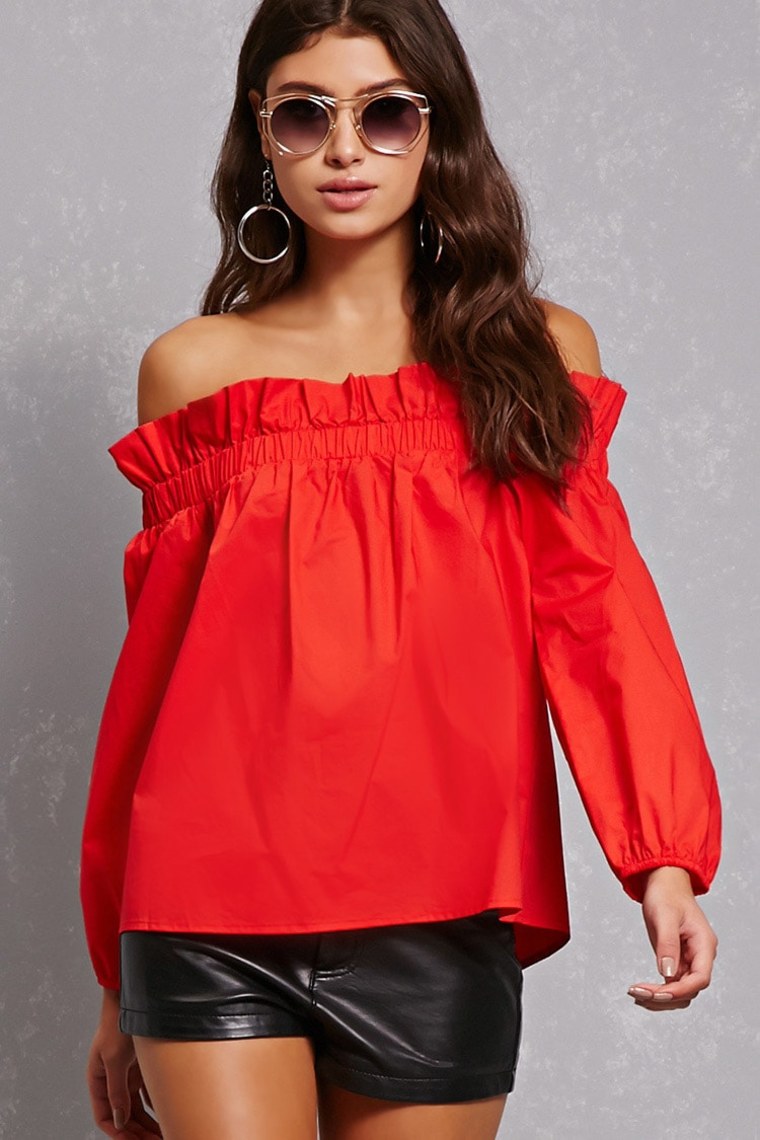 Off-the-shoulder top