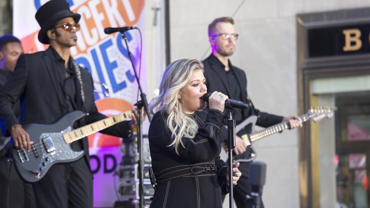 Kelly Clarkson performs on TODAY.