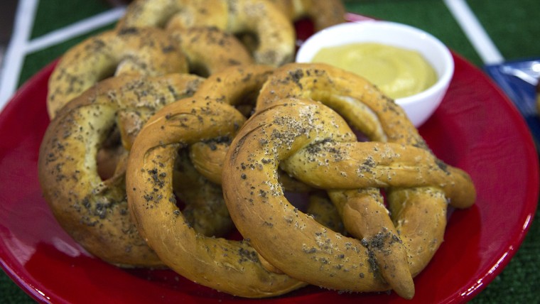 NY Soft Baked Pretzels with Beer Mustard