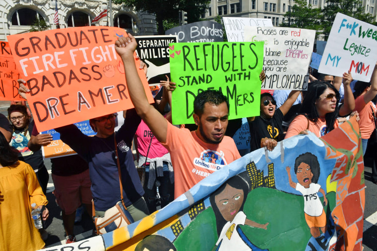 Image: Immigrants and supporters demonstrate during a rally in support of the Deferred Action for Childhood Arrivals (DACA) program