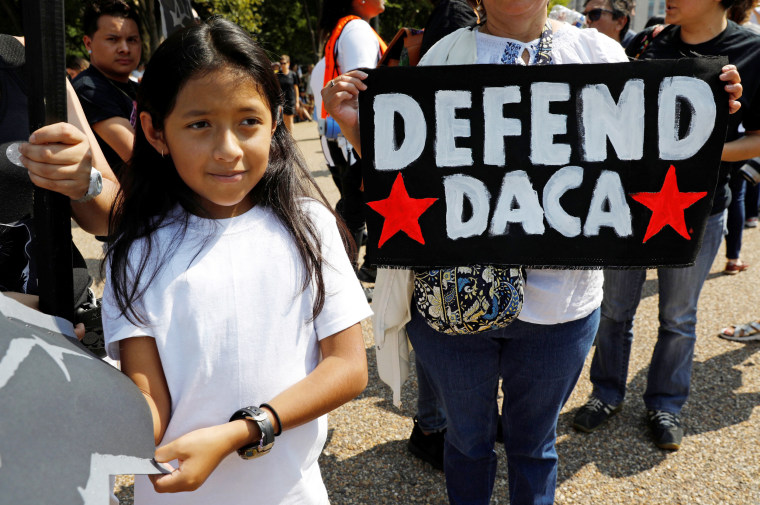 Image: DACA supporters demonstration at the White House in Washington