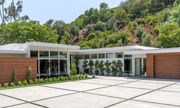 Cindy Crawford Beverly Hills home