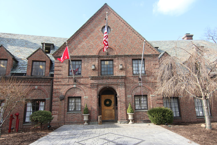 Image: Psi Upsilon fraternity house on west Campus of Cornell University.