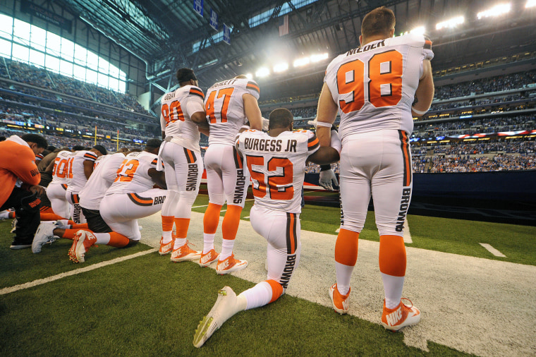 Image: NFL: Cleveland Browns at Indianapolis Colts