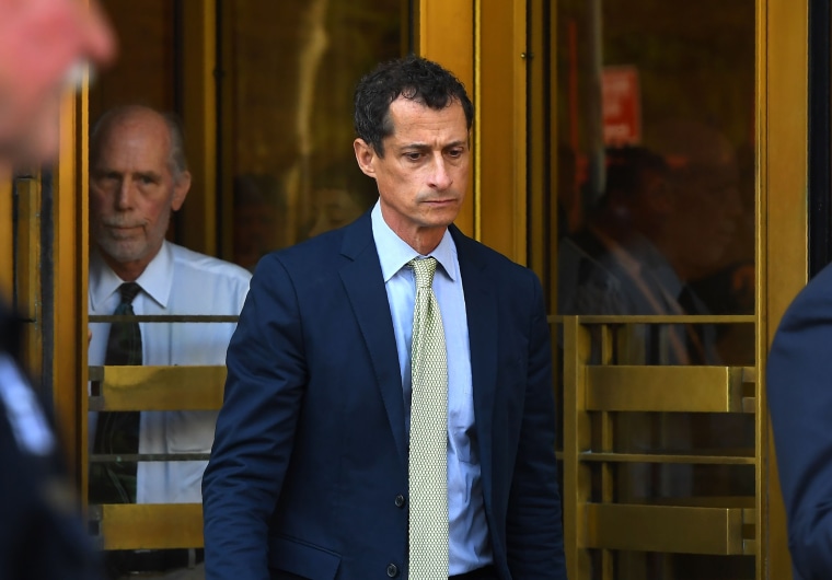 Image: Anthony Weiner leaves Federal Court in New York