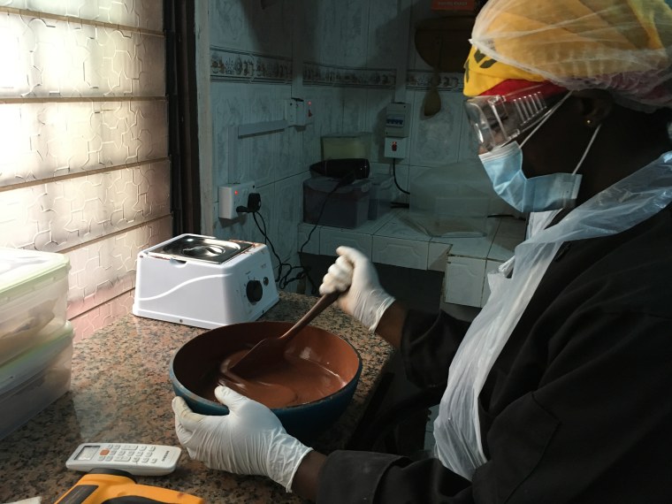 Image: Chocolate Making Process