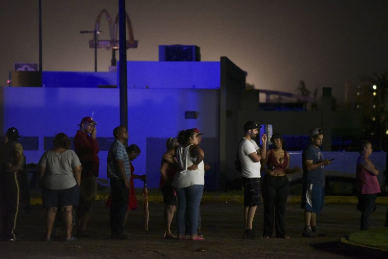 Image: Puerto Rico left in the dark at night without electricity