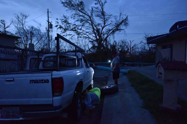 Image: Puerto Rico left in the dark at night without electricity