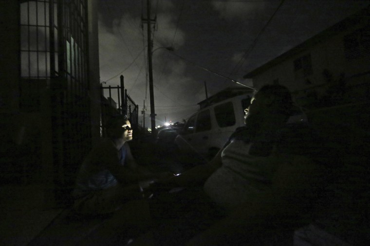 Image: Puerto Rico left in the dark at night without electricity