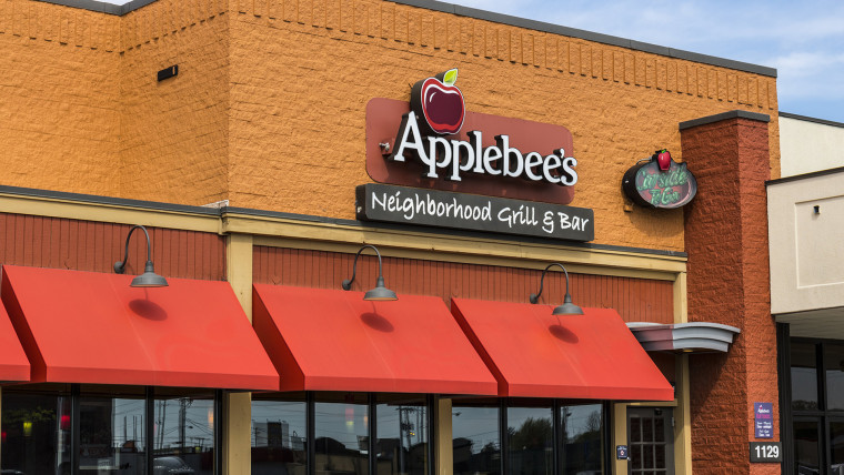 Applebee's Neighborhood Grill and Bar Casual Restaurant. Applebee's is a subsidiary of DineEquity, Inc. V