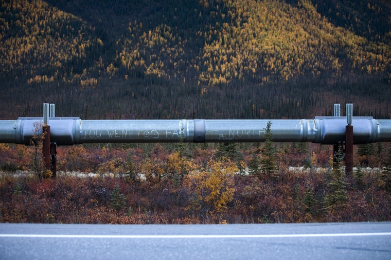 Image: The Dalton Highway; America's Loneliest Road