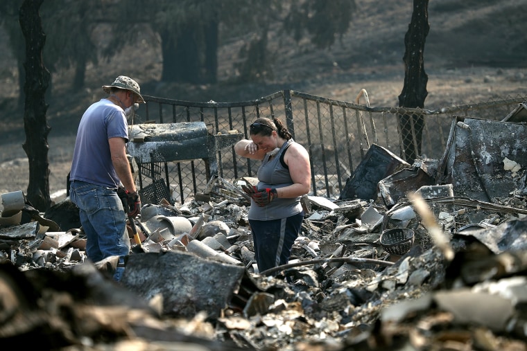Image: Multiple Wildfires Destroy Homes, Threaten California Wine Country