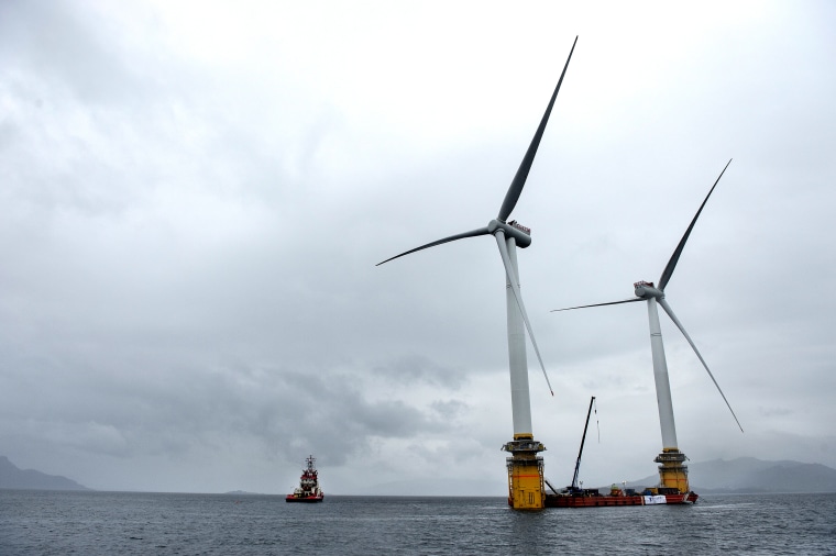 Image: World's First Floating Offshore Windfarm