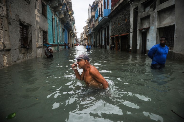 Image: TOPSHOT-CUBA-IRMA