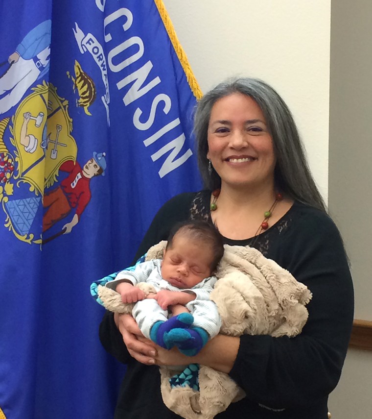 Eau Claire, Wisconsin city councilwoman Catherine Emmanuelle is fighting a ban that prevents her from breastfeeding her son on the dais during legislative session.