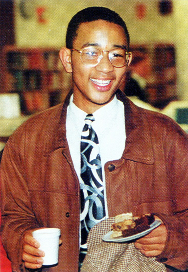 Image: John Legend in 1995
