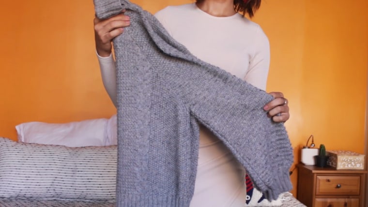 How to hang a sweater