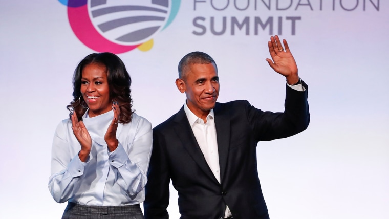 Image: Former U.S. President Barack Obama and former first lady Michelle Obama arrive for the Obama Foundation Summit in Chicago