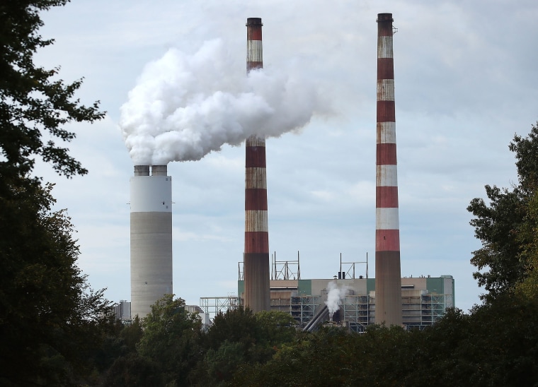 Image: EPA Chief Scott Pruitt Moves To Repeal Clean Power Plan