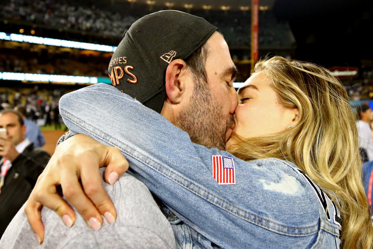 What Kate Upton wore to the World Series