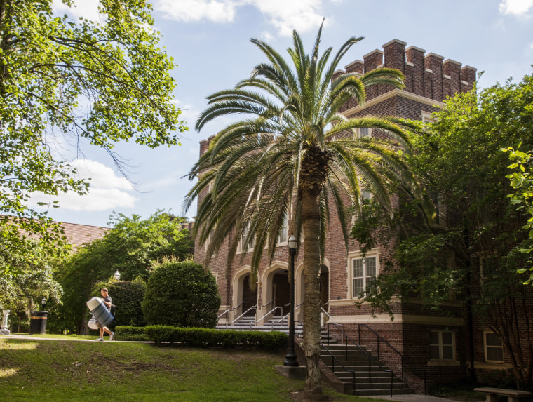 Parents help move their students out at the end of the semester on the campus of Florida State University in Tallahassee in 2015.