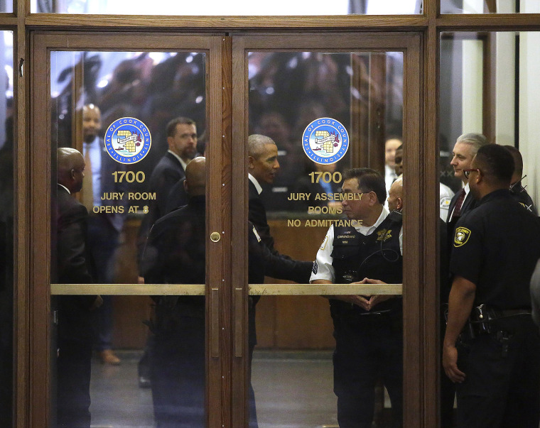 Image: Former President Obama Reports For Jury Duty In Chicago