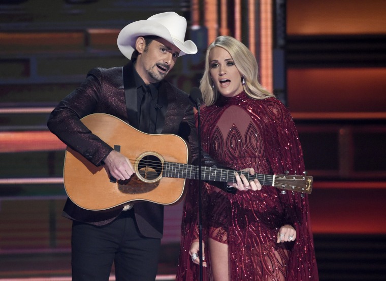 Paisley, Underwood Poke Fun at Trump's Tweets at CMA Awards Show