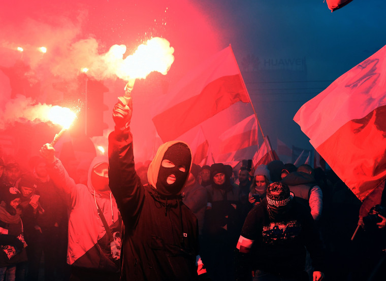 Image: Demonstrators in Warsaw, Poland