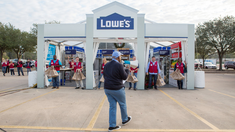 Al Roker's Lend a Hand in Texas