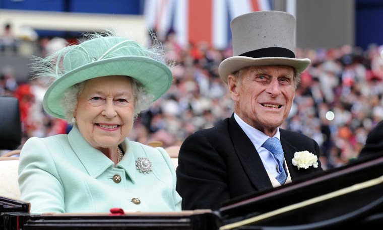 Image: Queen Elizabeth and Prince Philip to celebrate platinum wedding anniversary