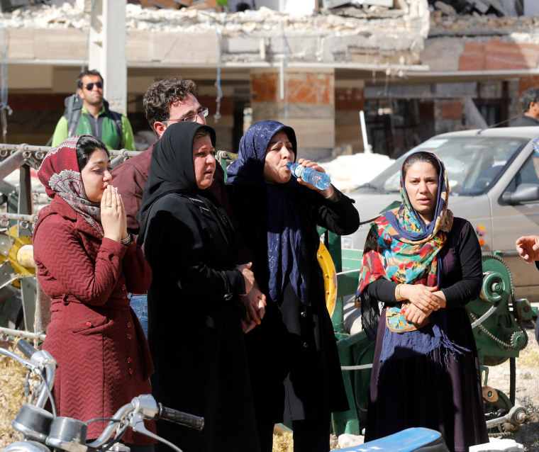 Iran-Iraq Border Earthquake Devastates Town Targeted by Saddam Hussein