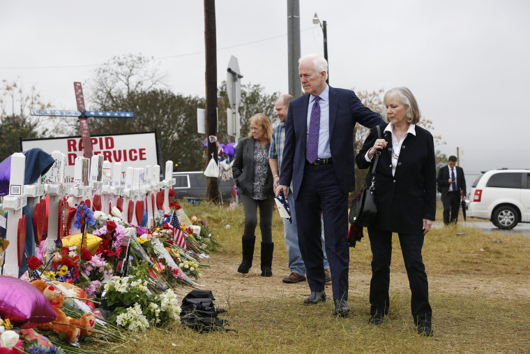 Image: Sunday service one week after church shooting