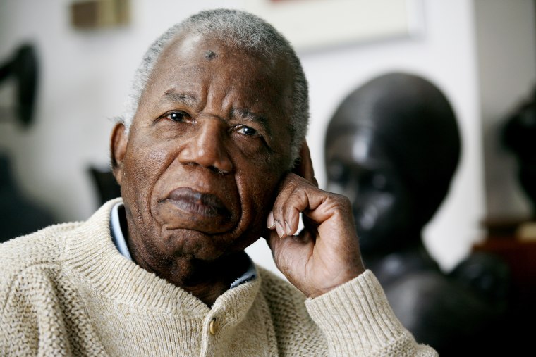 Image: Chinua Achebe