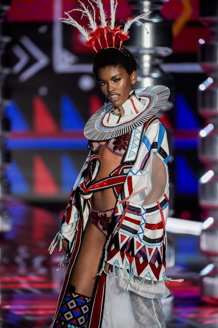 Image: FASHION-VICTORIA'S SECRET-SHOW