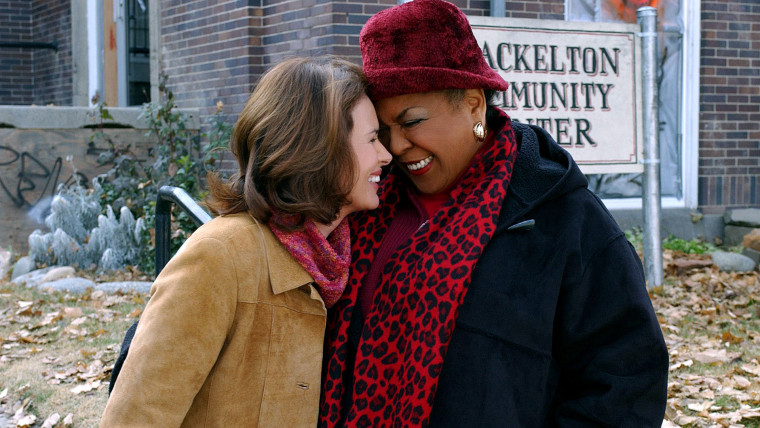 ROMA DOWNEY &amp; DELLA REESE TOUCHED BY AN ANGEL (2001)