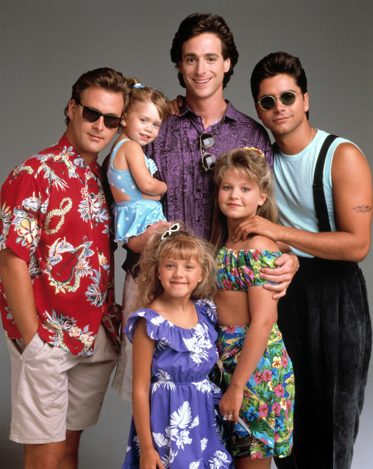 FULL HOUSE, Dave Coulier, Mary Kate/Ashley Olsen, Bob Saget, Jodie Sweetin, Candace Cameron, John St