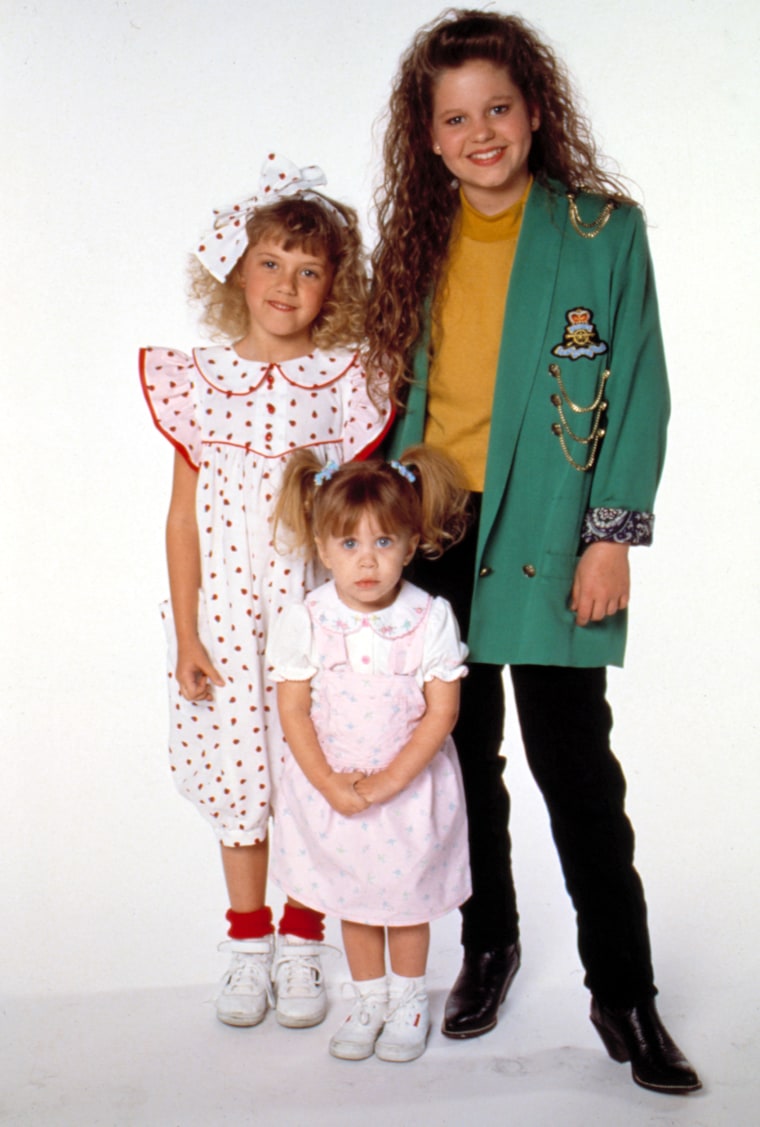 FULL HOUSE, Jodie Sweetin, Candace Cameron, Ashley/Mary-Kate Olsen, 1989, Season 3. 1987 - 1995. (c)